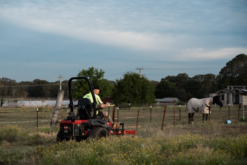 acreage mowing Sydney